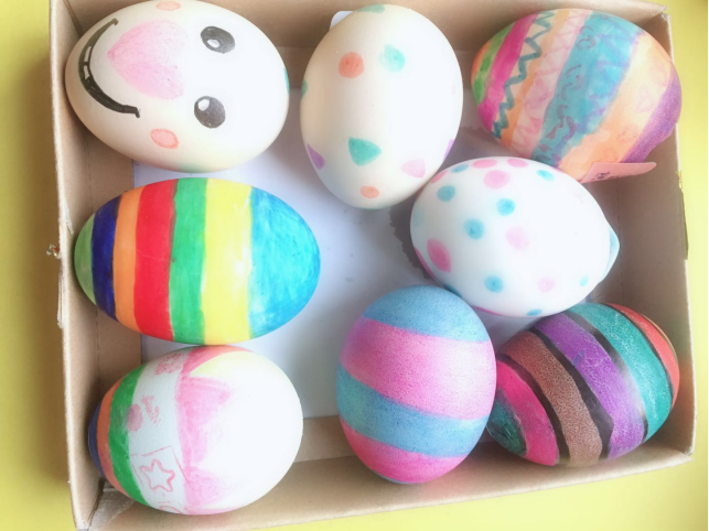 清明節(jié)巧手繪彩蛋報道4.9272.png 清明節(jié)巧手繪彩蛋報道4.9272.png