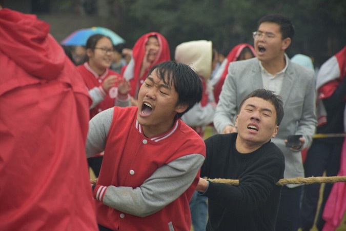 拔河比賽1.jpg 拔河比賽1.jpg