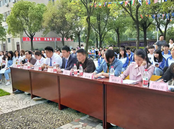 國(guó)學(xué)傳承文明 經(jīng)典浸潤(rùn)人生1.png 國(guó)學(xué)傳承文明 經(jīng)典浸潤(rùn)人生1.png