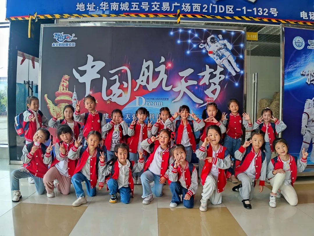 2fb67435805351a4126dea90e54f1fef.jpg 2fb67435805351a4126dea90e54f1fef.jpg