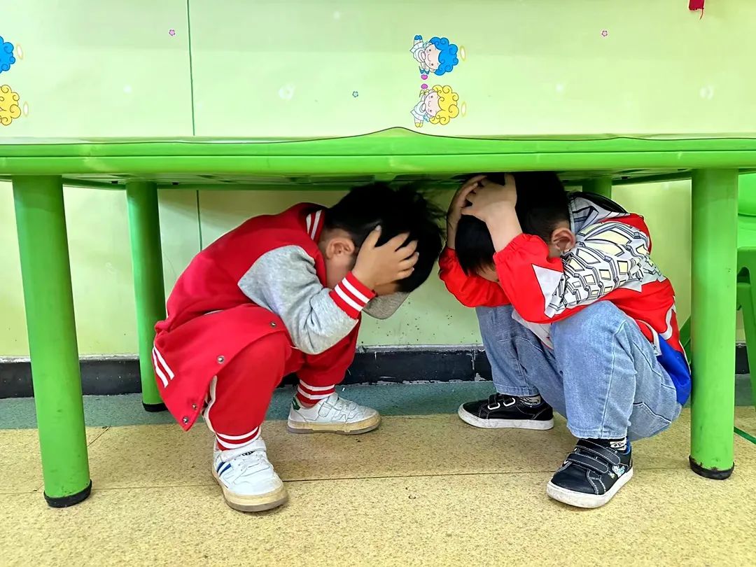 b49954ad34204f276f1ac16d8afa9438.jpg b49954ad34204f276f1ac16d8afa9438.jpg