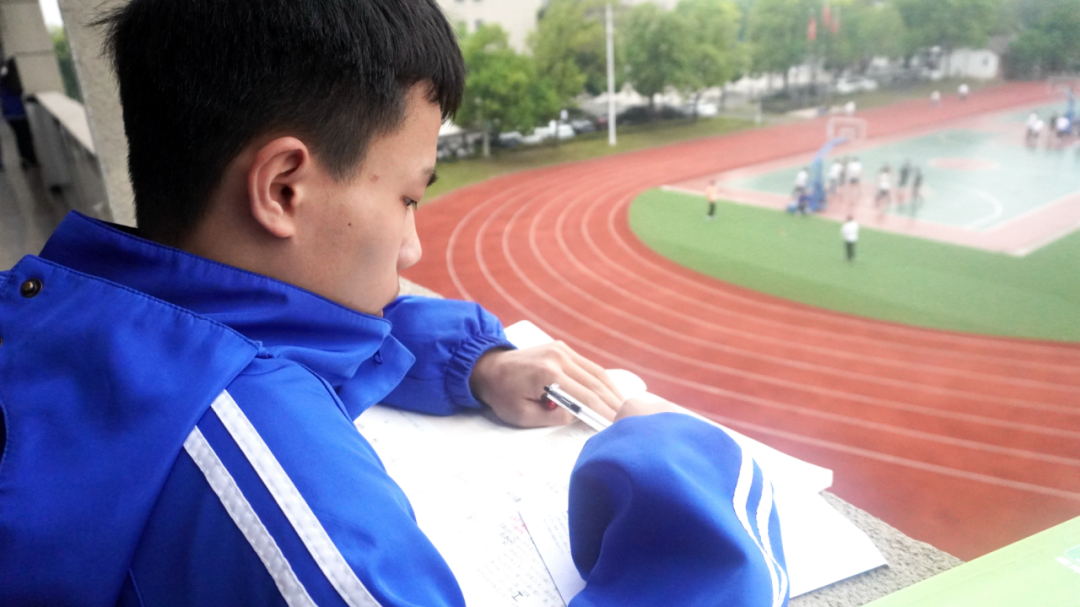 9f3d6a558e40b2bbb61aafe2aed84edb.png 9f3d6a558e40b2bbb61aafe2aed84edb.png